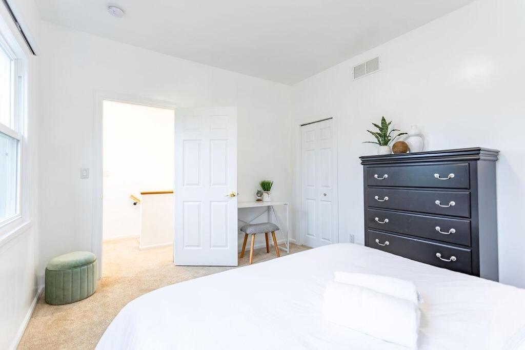 Family Friendly 3br 3bath Near Pghs Hot Spots *